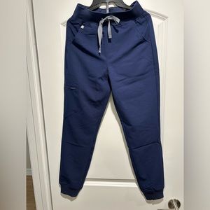 NWT High Waisted Zamora Figs Scrub Pants